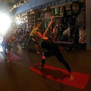 Meet your Posher, Lorrie